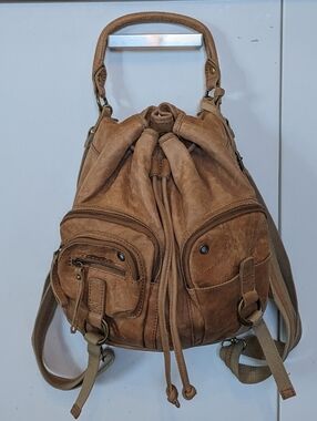 Lucky Brand Vintage Y2K Distressed Leather Bucket Style Backpack Shoulder Bag 🤎